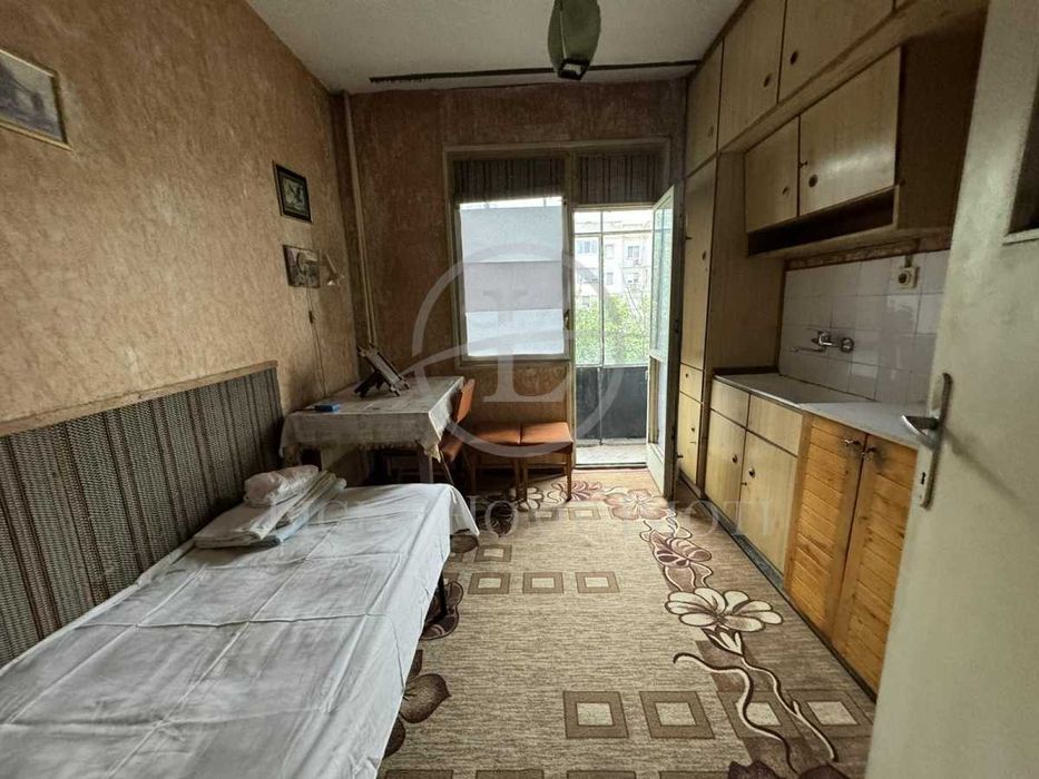 Продава се Двустаен апартамент в Пловдив, Христо Смирненски - 65 кв.м за 1114 €/кв.м - Снимка #3