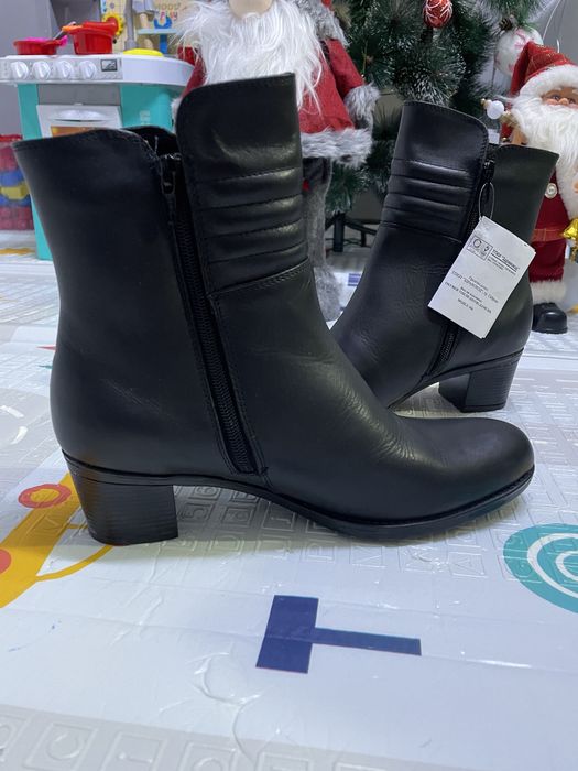 Зимни дамски боти