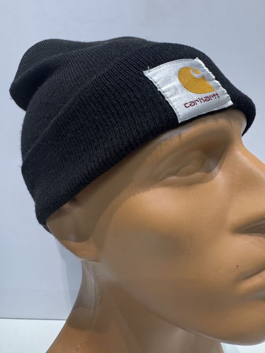 Зимна шапка CARHARTT