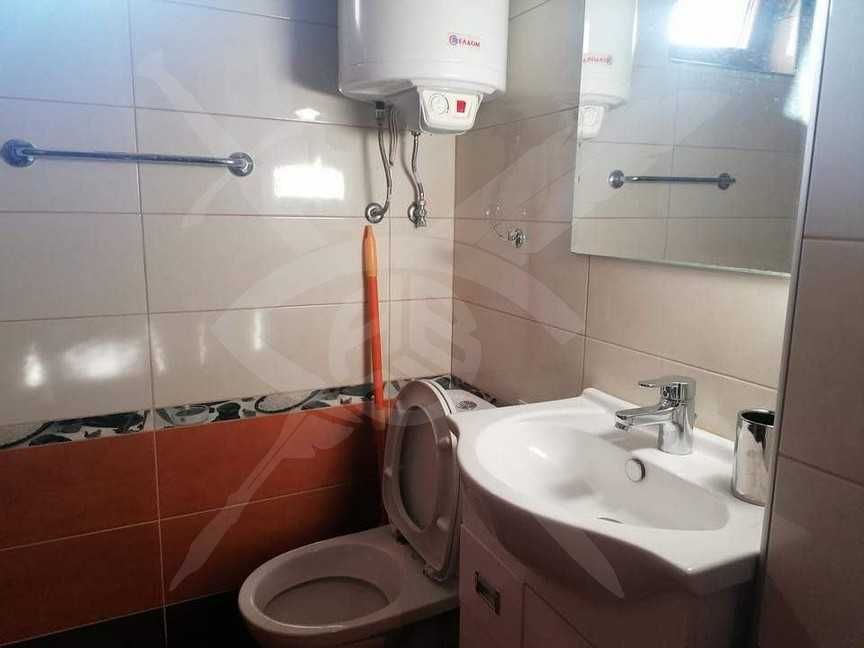 Дава се под наем Двустаен апартамент в Варна, Левски - 60 кв.м за 425 € - Снимка #4