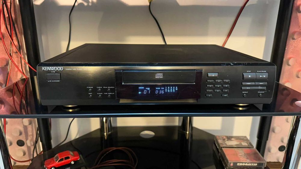 Boxe Infinity Reference 1 mk2 bass reflex si CD Player Kenwood DPF 1010