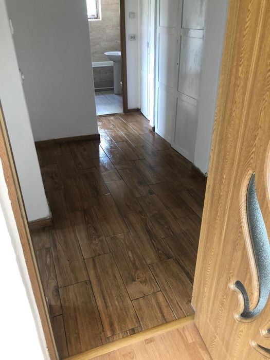 Direct proprietar vând apartament decomandat