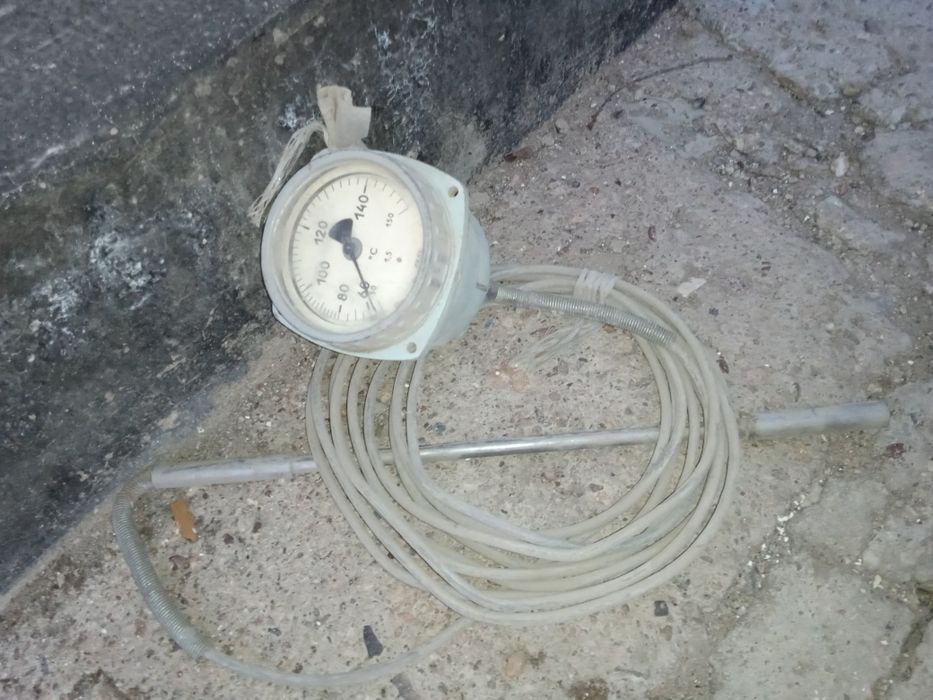 Продаётся термометр для бани, стяжка