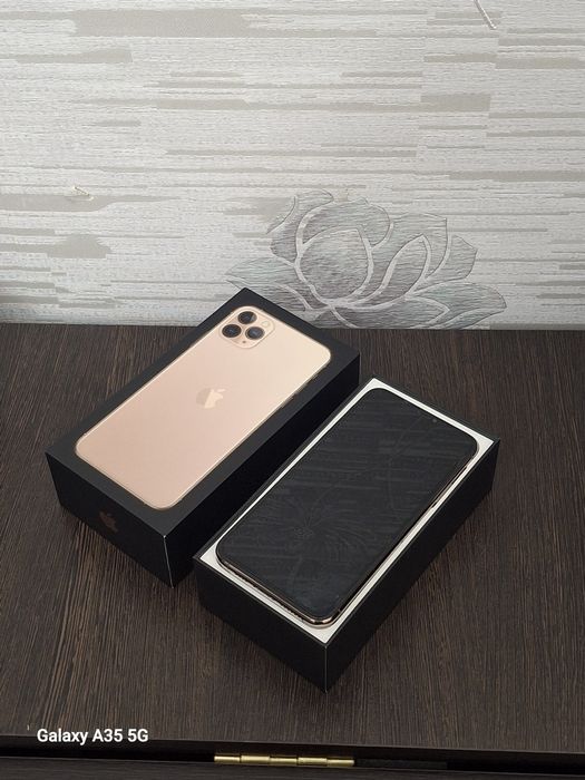 iPhone 11 Pro Max 256gb в отличном состоянии