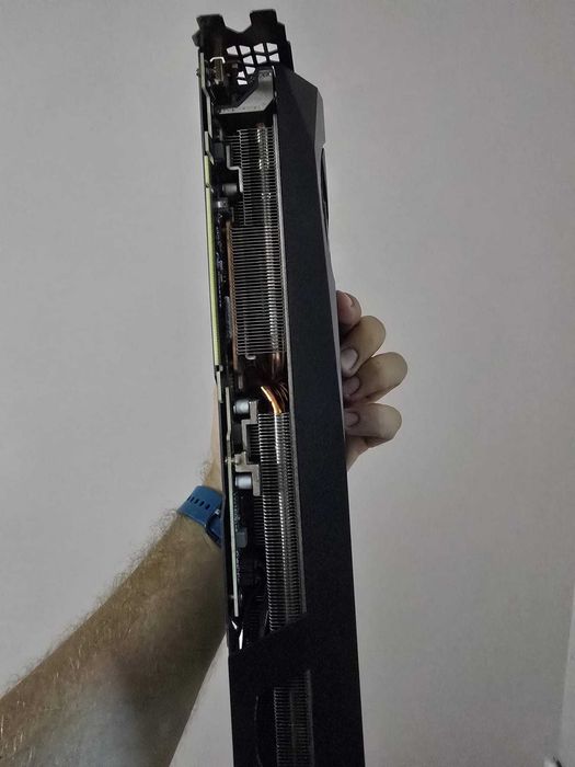 Placa Video Nvidia RTX 3080 Gigabyte