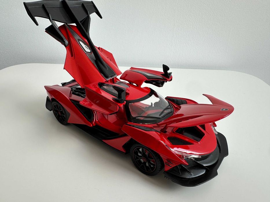 Macheta auto Apollo Evo 1/24