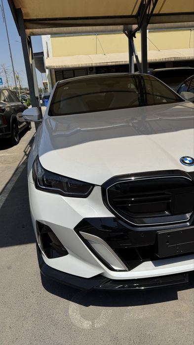 Bmw i5 40L srochniy