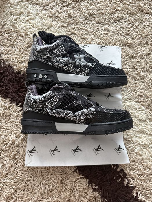 LV skate swarovski