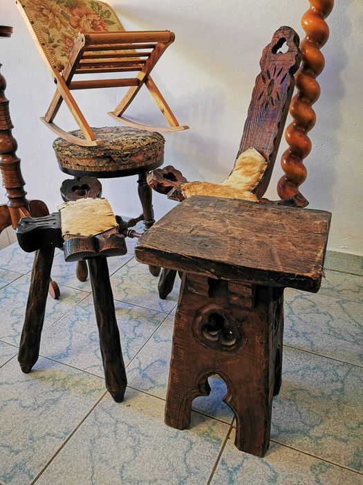 Vând scaune vintage lemn masiv și alte obiecte