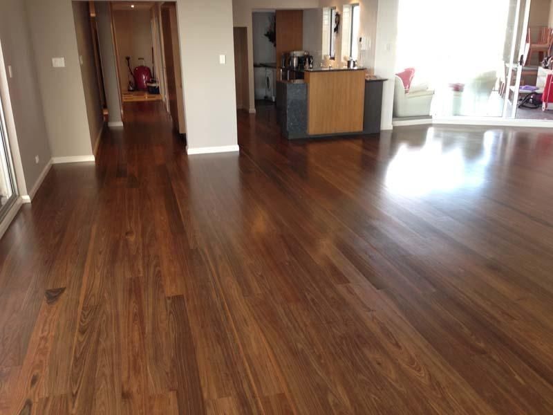 Укладка ламината