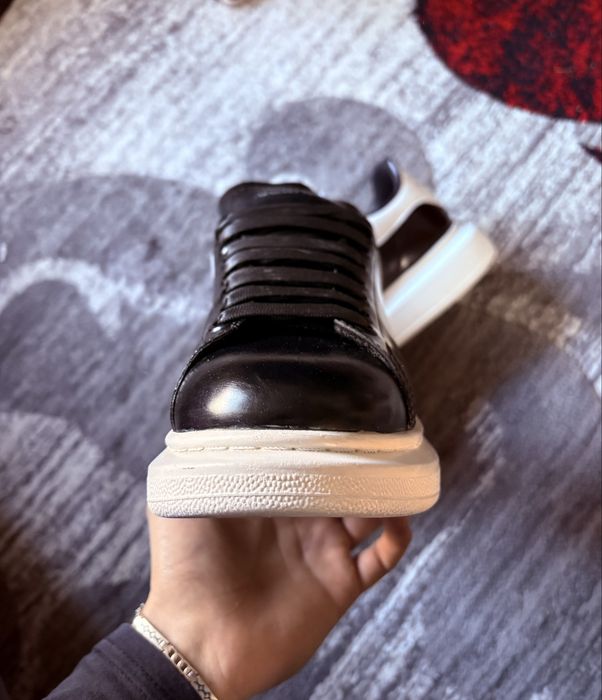 Alexander McQueen black&white