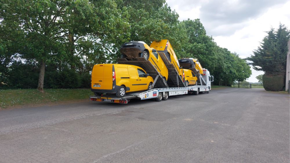 Autoplatforma 5 pozitii Mercedes-Benz Atego 822L + Remorca Tijhof