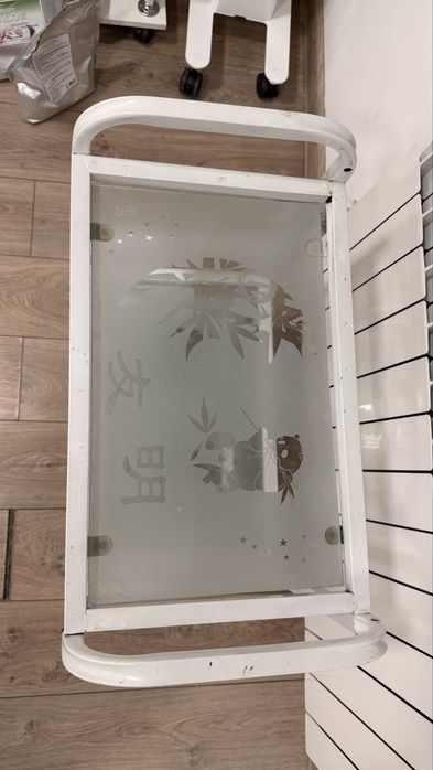 Помощник для мастеров красоты