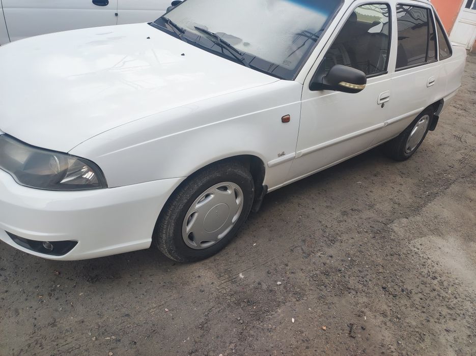 Нексия 2 Донс сотилади