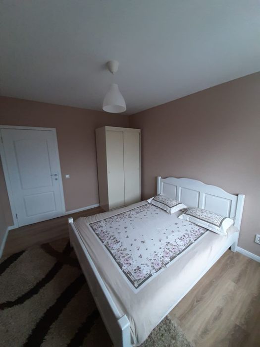 Inchiriez apartament 3 camere zona marasti