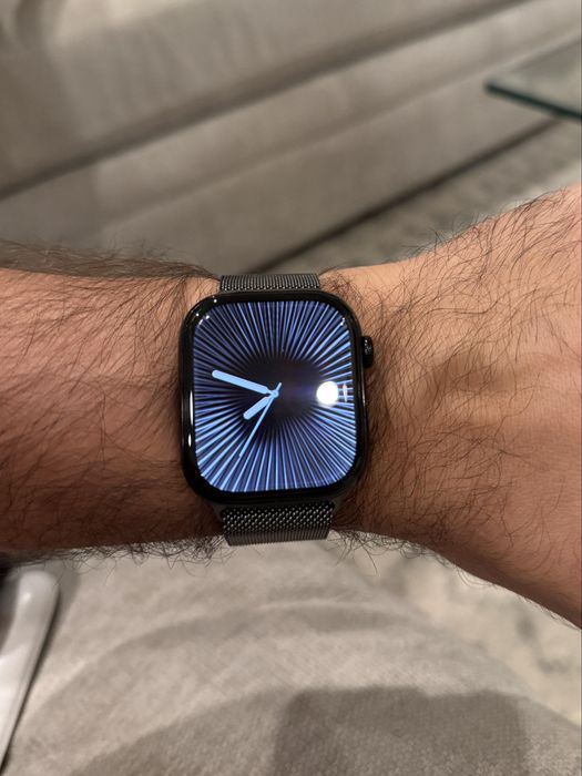 Slate Titanium (46 mm) Apple Watch 10 (в идеале)