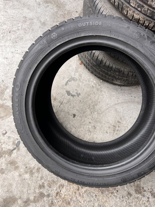 1 anvelopa iarna 245/40/17 , Kumho