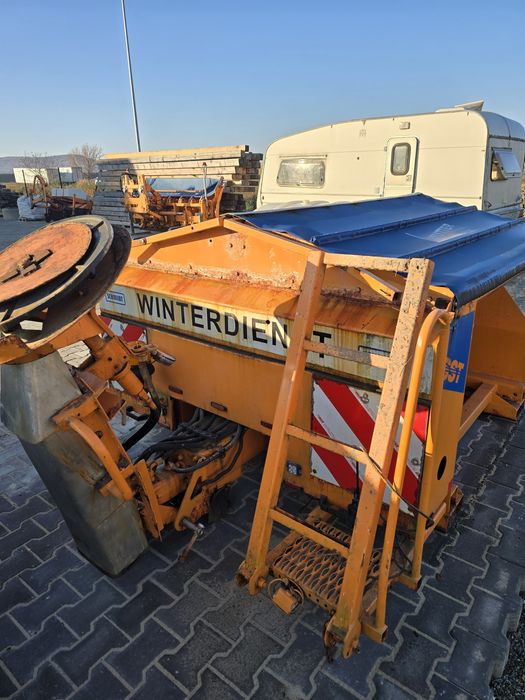 Sararită pentru unimog