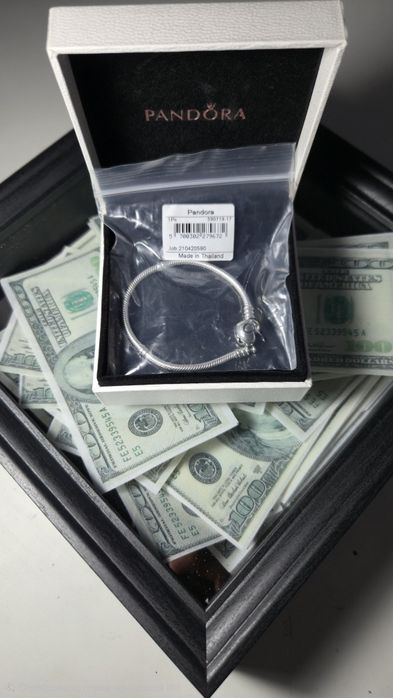 Продам Браслет PANDORA «Сердце»