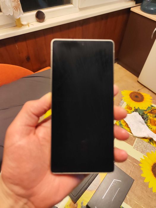 Спешно Samsung s25 ultra 512 GB