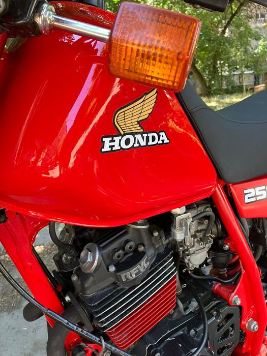 Honda XL250R - 1984 - Unica in Romania