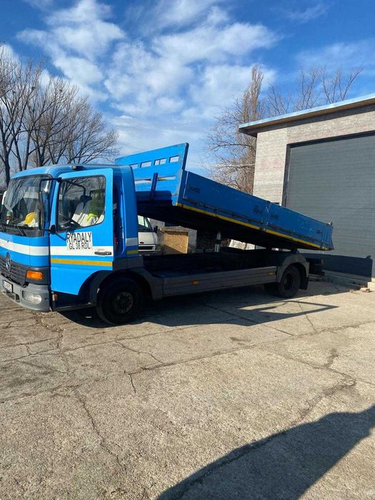 Autobasculanta Mercedes Atego 7.5t an 2003