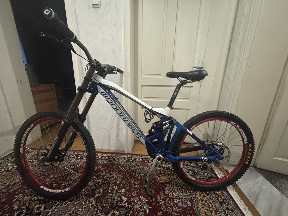 Mondraker Downhill / Freeride – обслужен, готов за каране