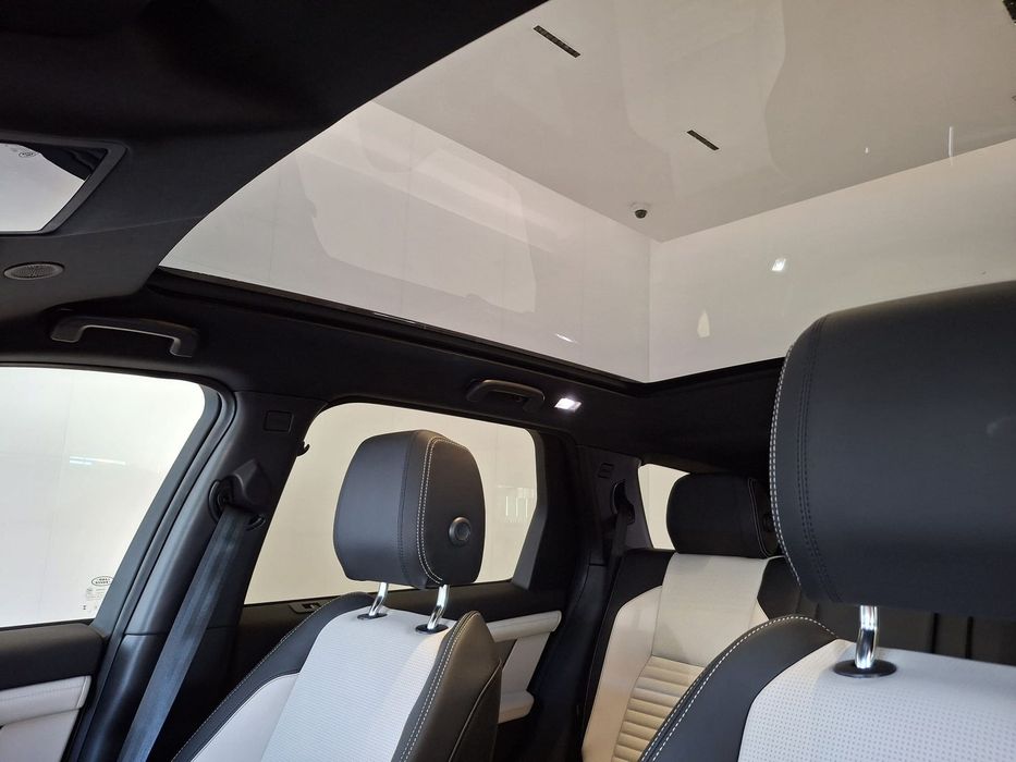 Land Rover Discovery Sport 2025 diesel, 58.573 € — imagine 5