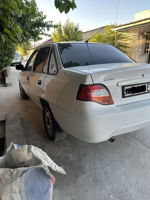 Nexia 2 sroʻchno sotiladi