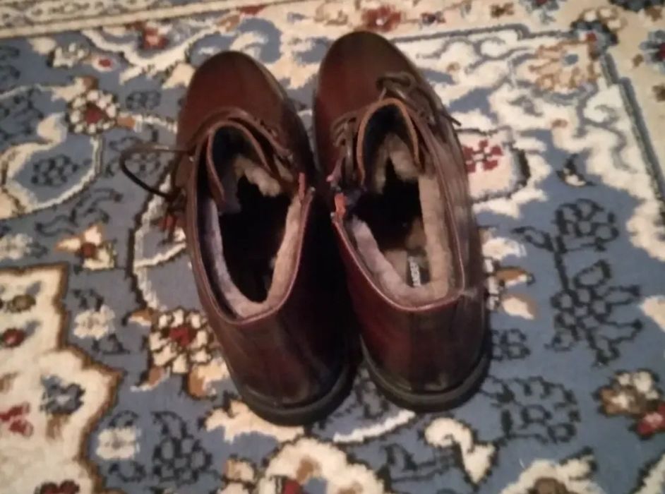 Продам новые ботинки Salamander