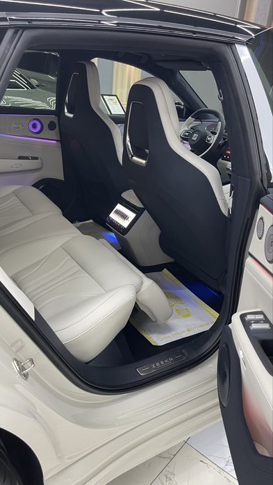 Zeekr 001 2026 — 3