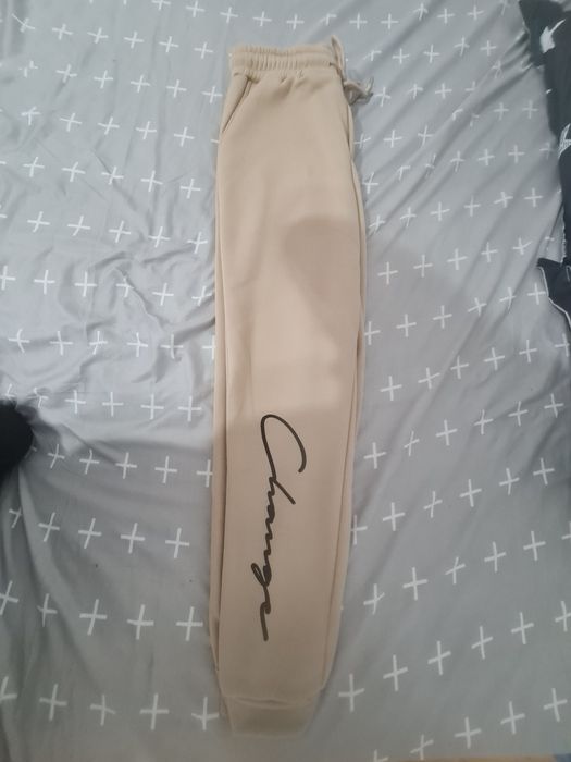 Set hanorac și pantaloni "Change" ,S