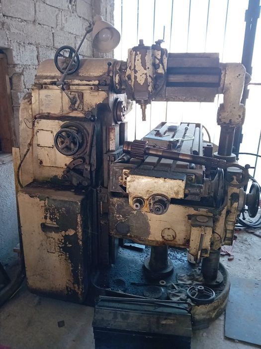 Freza fus 36 universal