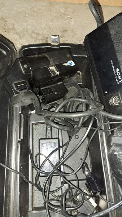 Продам старые видео камеры