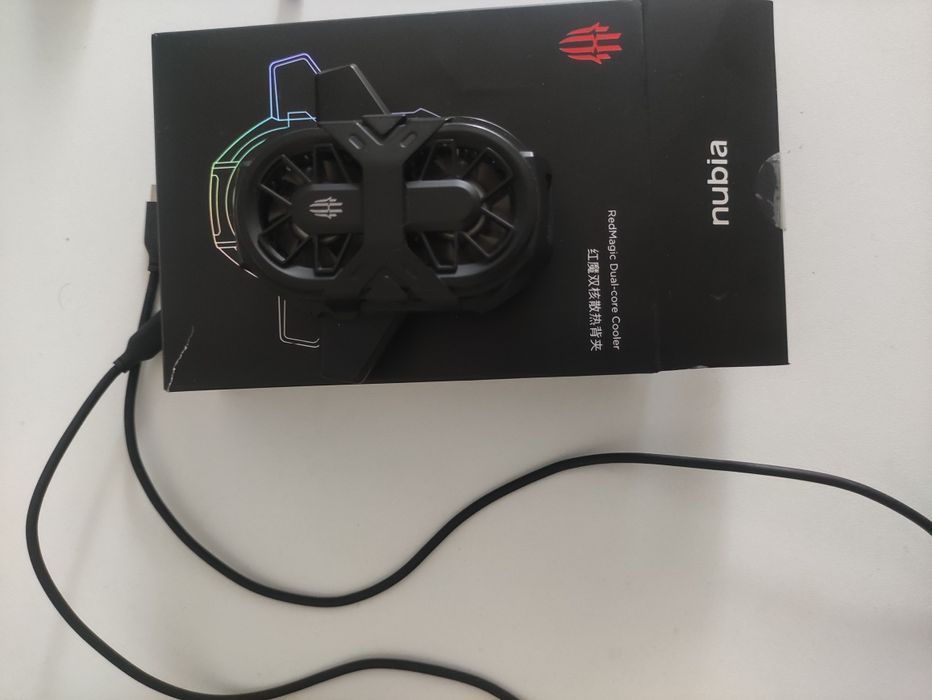 Срочно продам кулер отлично охлаждает