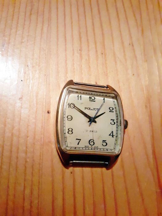 Колекционерски Голям позлатен Poljot 17jewels -Руски механичен.