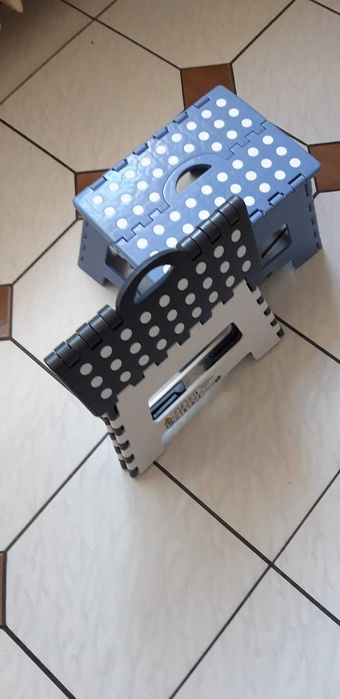 scaun pliabil plastic absolut nou