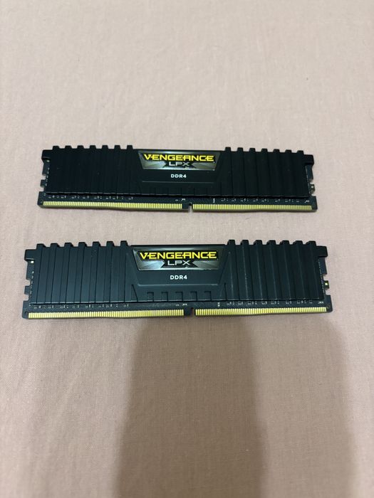 Ram памет 32gb Vengeance LPX 3200mhz ddr4