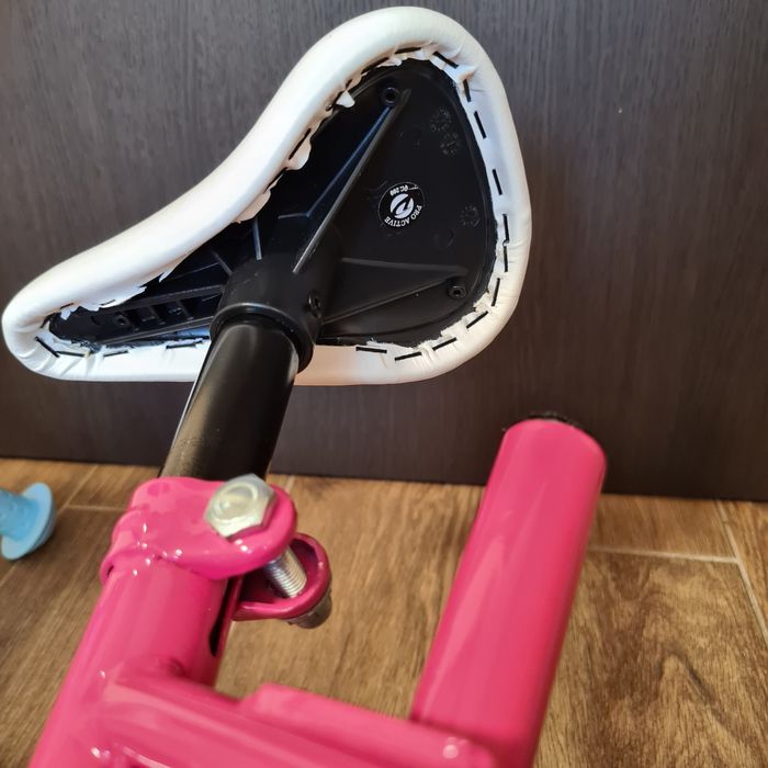 Колело за момиче, Модел Peppa Pig, Nickelodeon, 10", С педали, Помощни