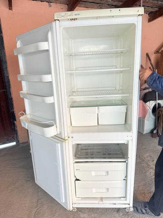 Холодильник в отличном качестве