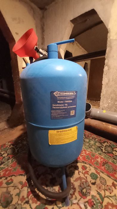 Пескоструйный аппарат