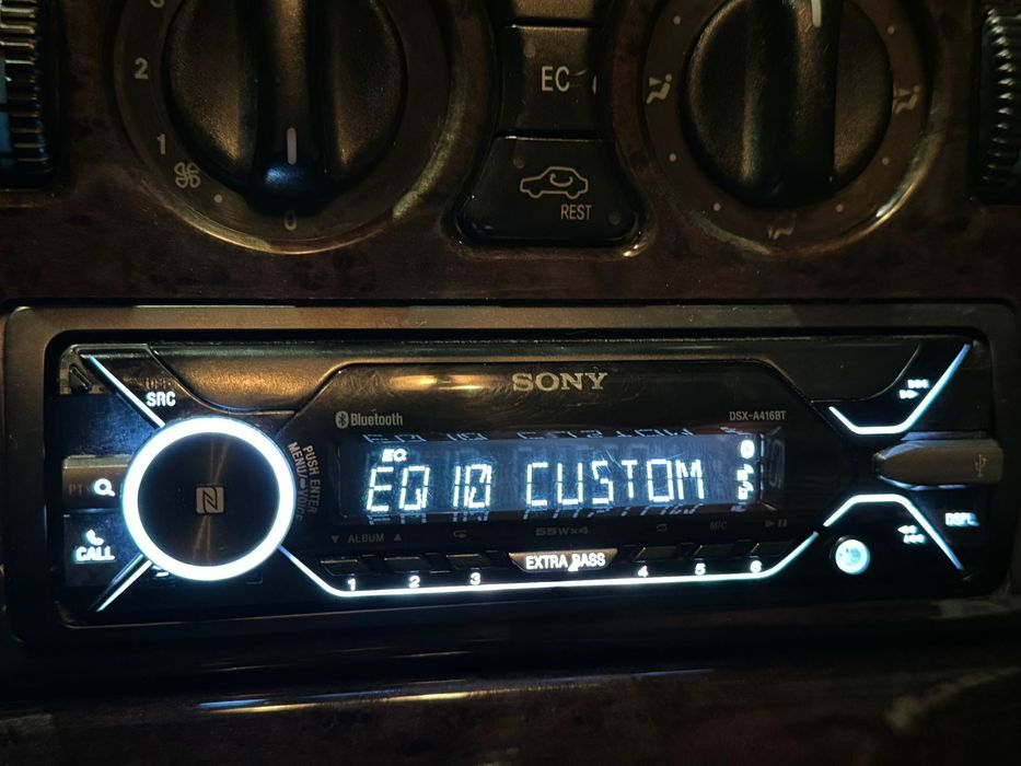 Магнитафон Sony DSX-A416BT