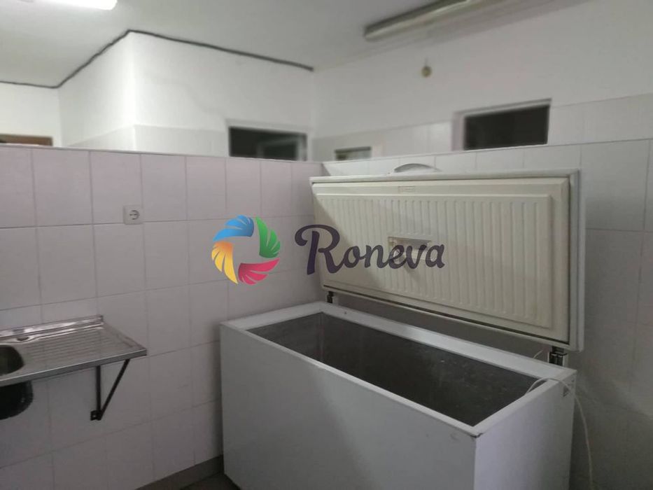 Дава се под наем Заведение в Варна, Възраждане 1 - 340 кв.м за 797.64 € - Снимка #4