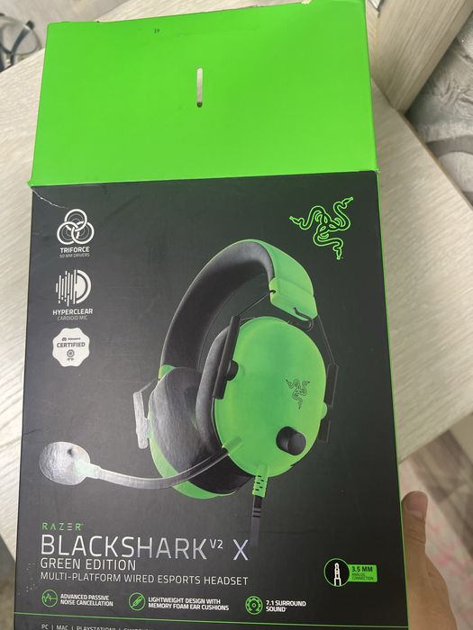 Игровые наушники Razer Blackshark x2