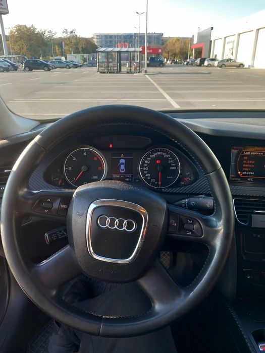Vand audi a4. b8.