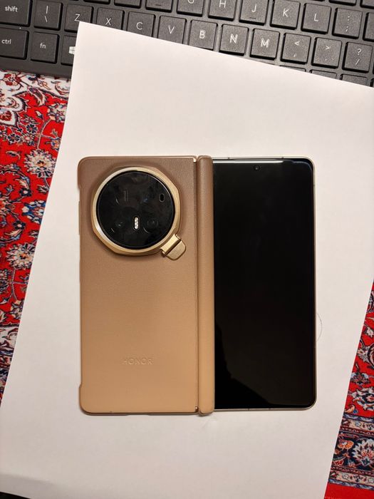 Telefon Honor Magic V5