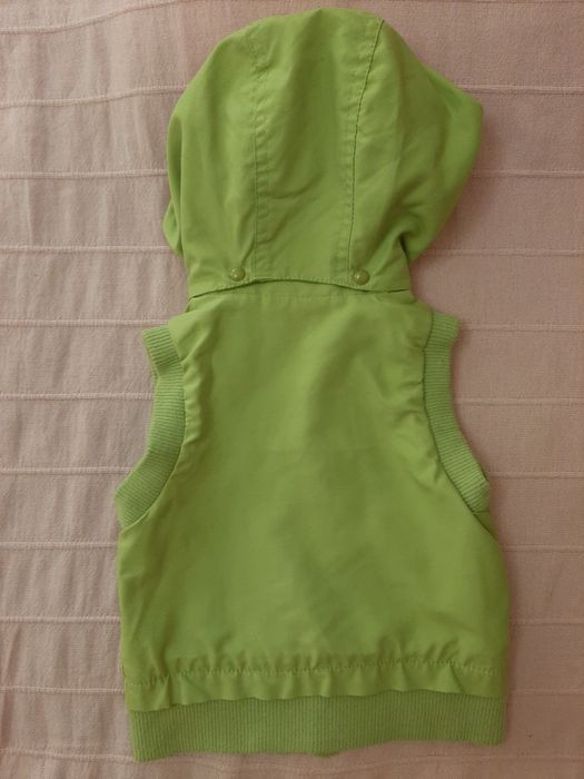 Жилетка на девочку