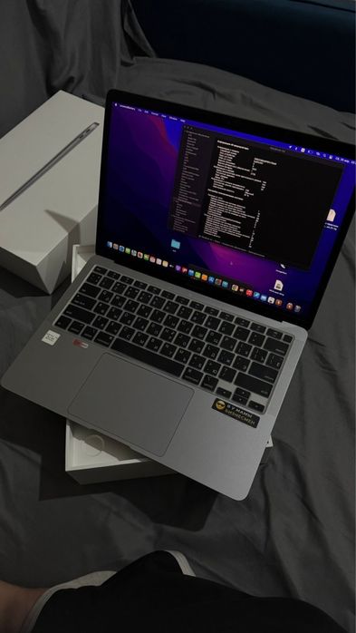 Продам macBook Air