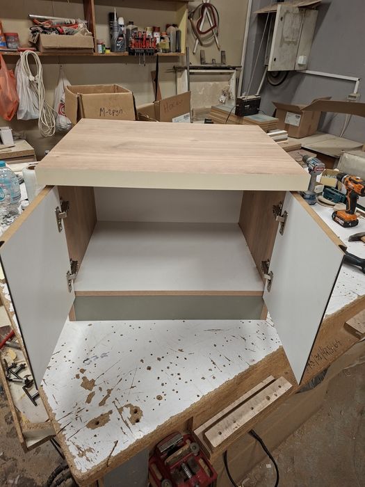 ЧИСТО НОВИ ШКАФЧЕТА  за печка раховец