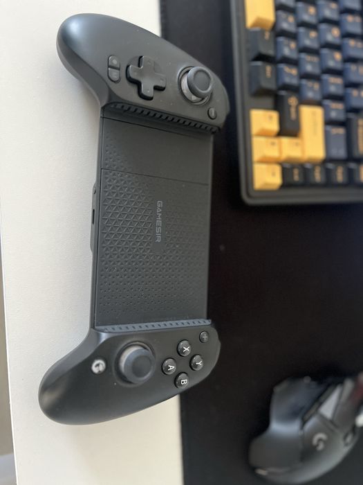 Геймпад / джойстик Gamesir g8 plus